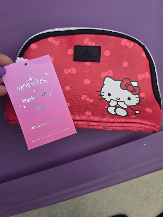Hello Kitty Handbags - Hello Kitty Red Cosmetic Wristlet Pouch